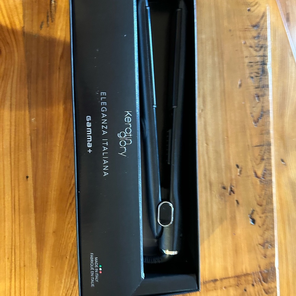 Keratin Glory Eleganza Italiana Gamma+ Flat Iron